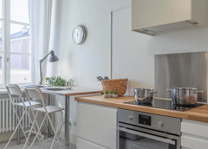 Palazzo Tergesteo Tirabora *