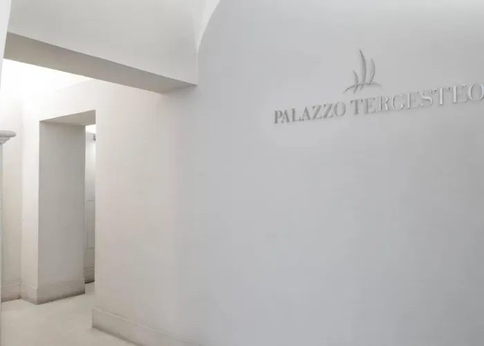 Appartement Palazzo Tergesteo Tirabora