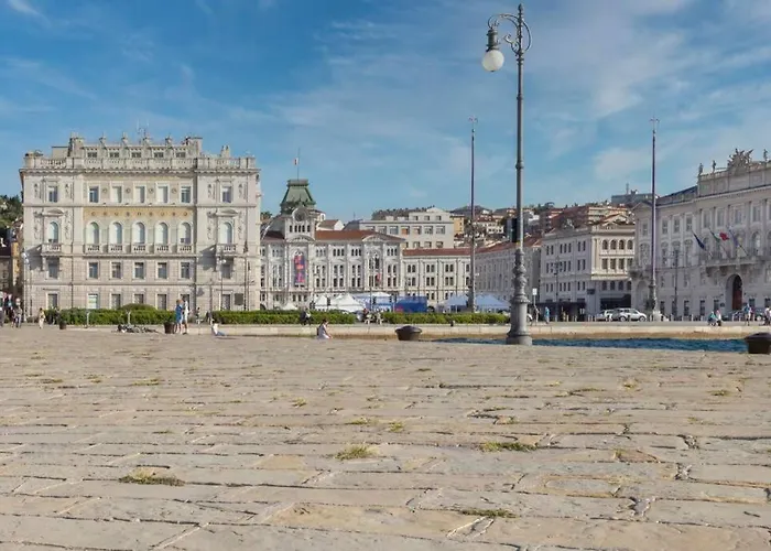 Appartement Palazzo Tergesteo Tirabora